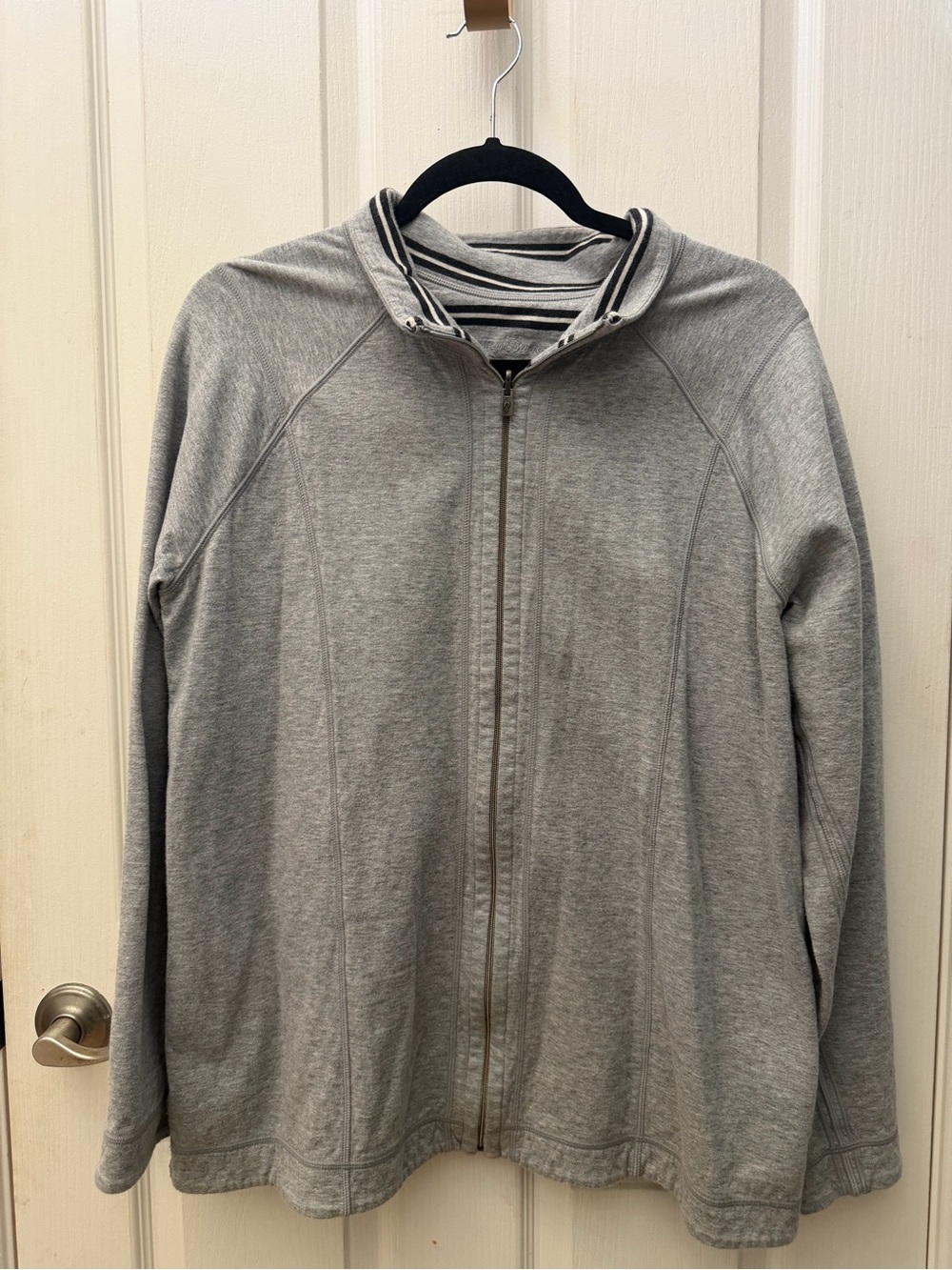 Tommy Bahama Light Gray Zip-Front Women's Jacket